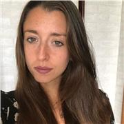 Diplomata come Perito Turistico da sempre lavoro in contesti internazionali, offro ripetizioni e aiuto compiti disponibile per tutte le materie in particolare per quanto riguarda le lingue straniere ( inglese francese )